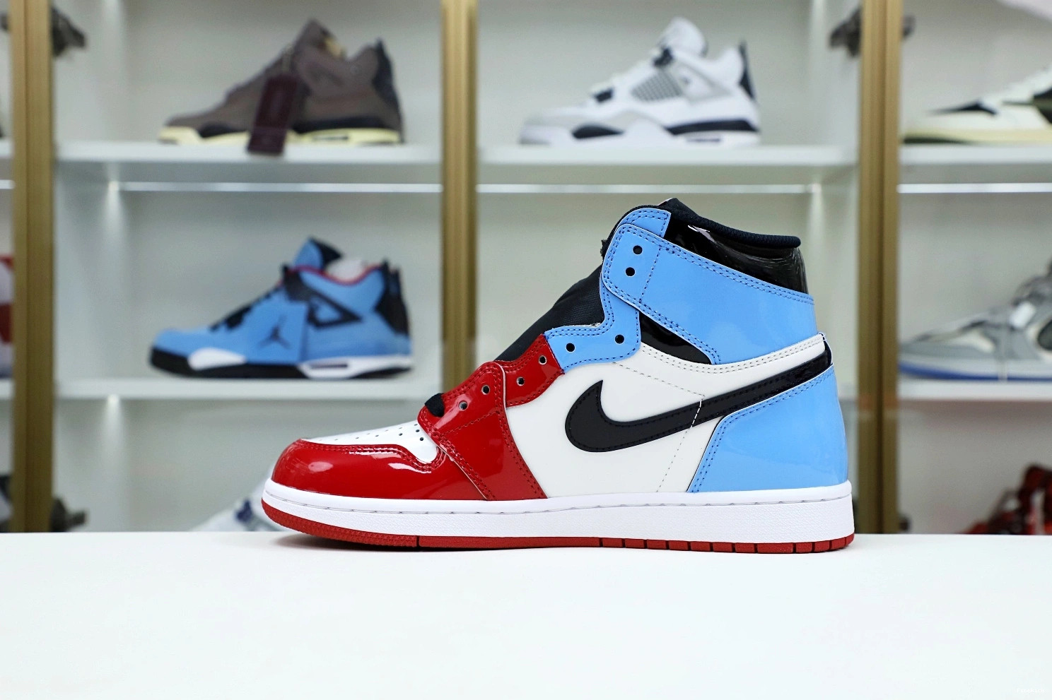 HIGH 'FEARLESS' OG RETRO AIR 1 JORDAN 0728